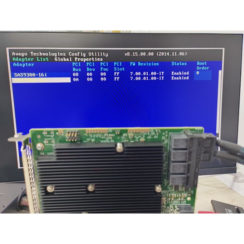 Lsi 9300 16I Hba It Mode - Karta adaptera HBA LSI SAS 9300-16i